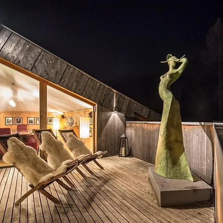 Contact Us At What App - 0041-798-079-427 To Book!! Nasserein Chalet 6 Bedrooms וילה *