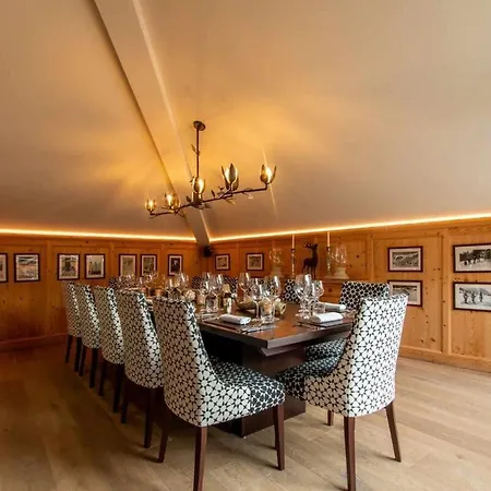Contact Us At What App - 0041-798-079-427 To Book!! Nasserein Chalet 6 Bedrooms וילה סן אנטון